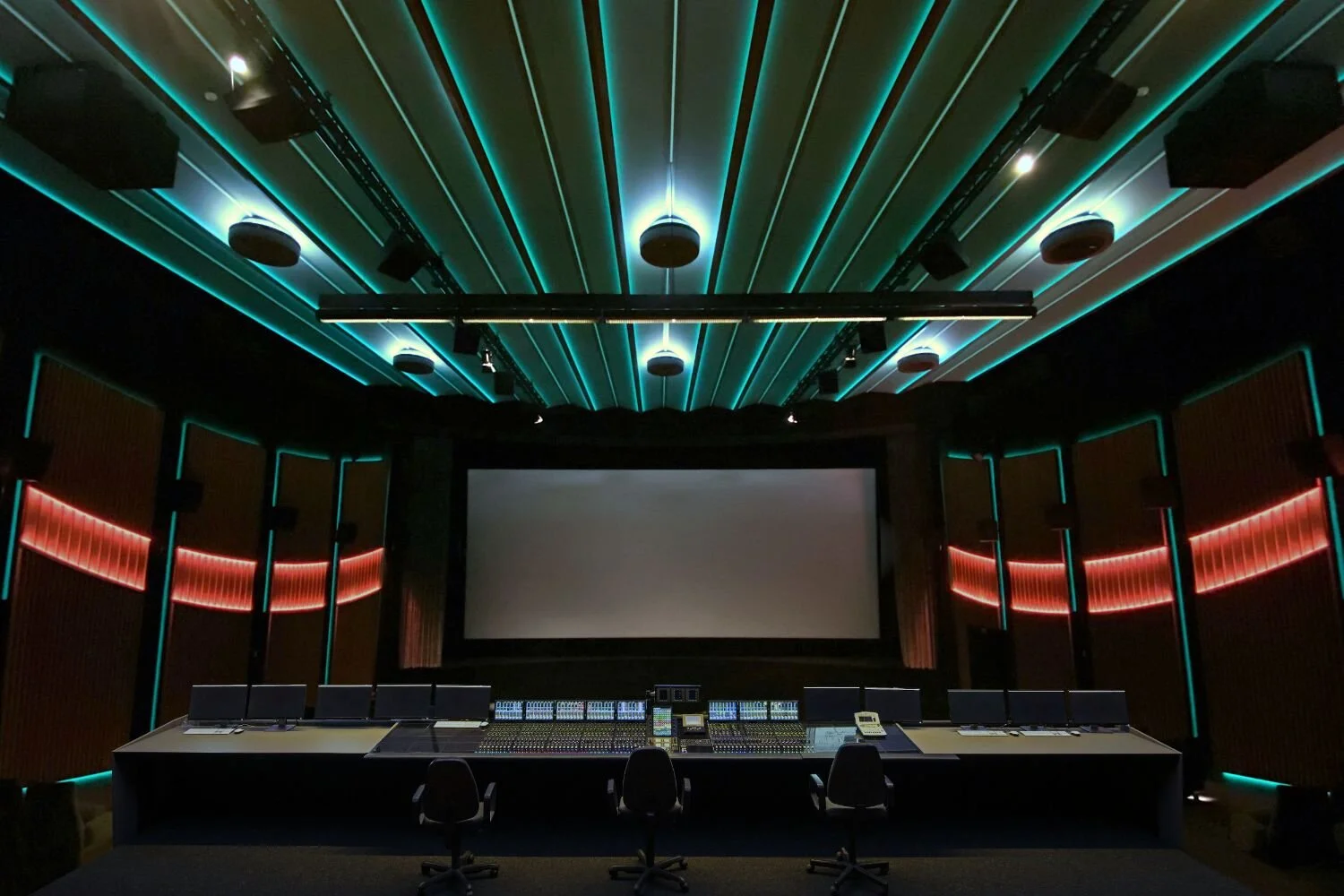 Salle cinéma Dolby Atmos
