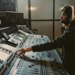 Comment devenir mixeur cinéma : parcours, compétences et réalité du métier